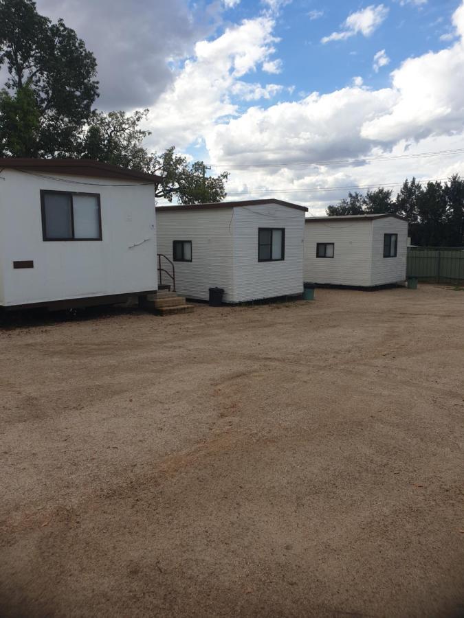 Newell Hwy Caravan Park Parkes Buitenkant foto
