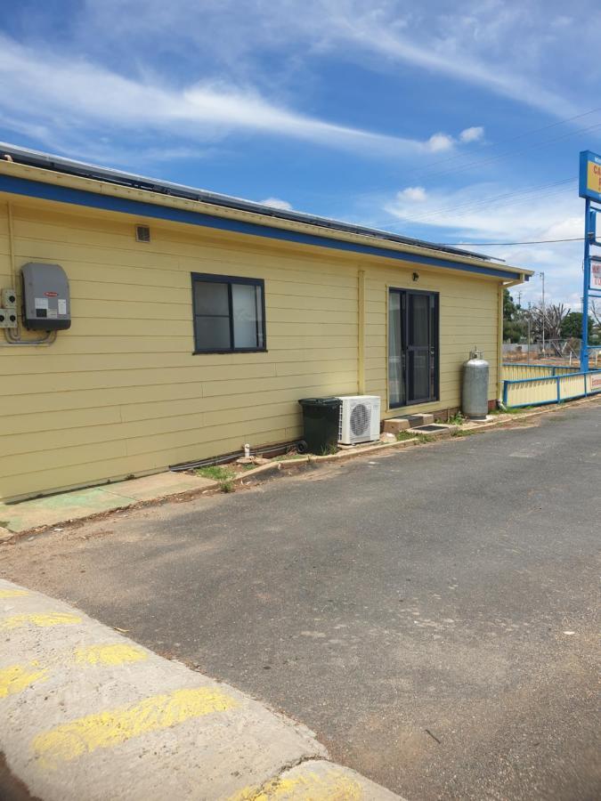 Newell Hwy Caravan Park Parkes Buitenkant foto